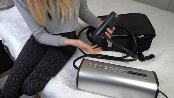 🎥 A Domme's First Milking Machine! The Vacuglide by AutoBlow (HJ73) - Image 11